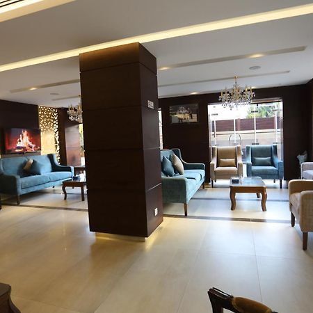 Naylover Hotel Suites 암만 외부 사진