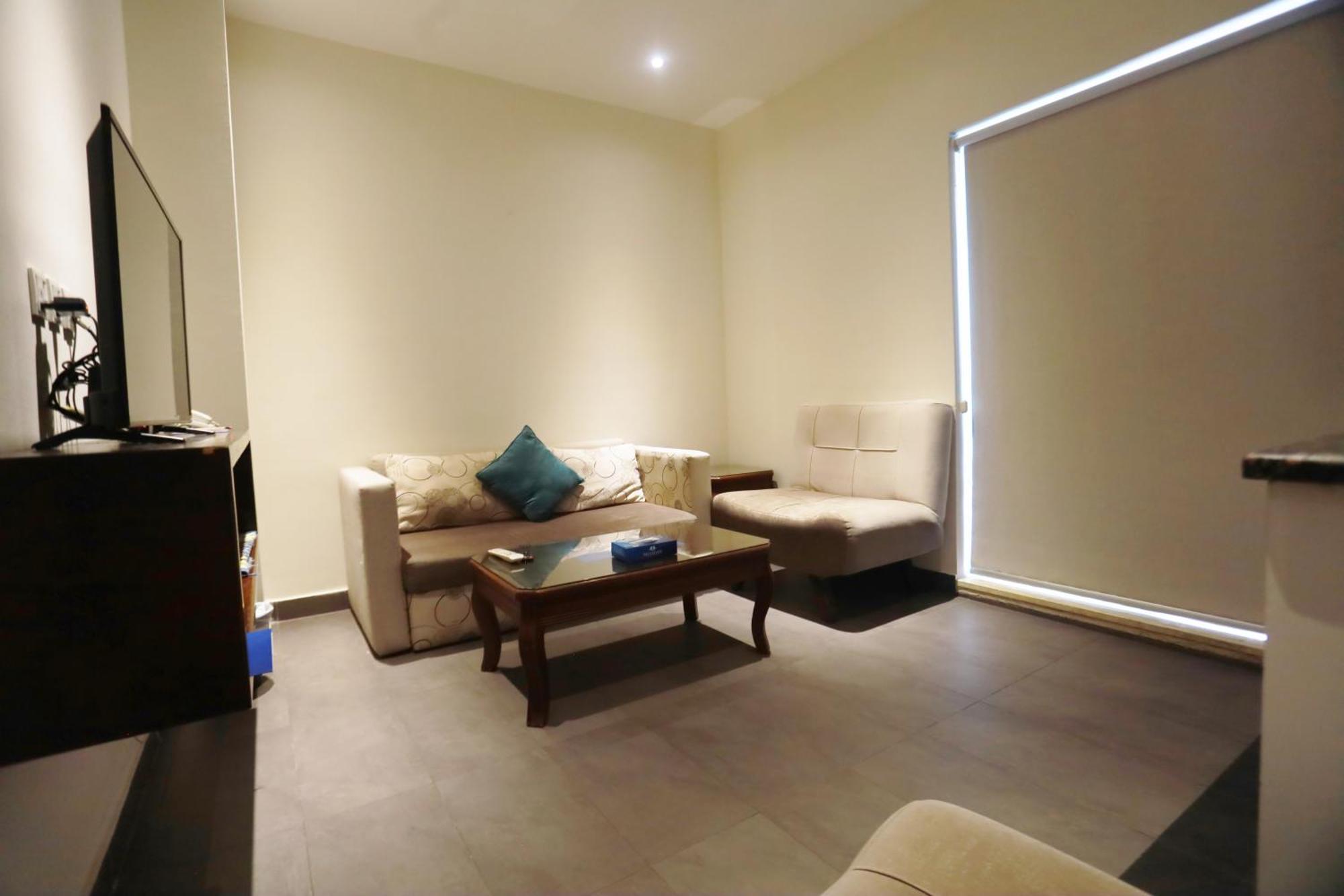 Naylover Hotel Suites 암만 외부 사진