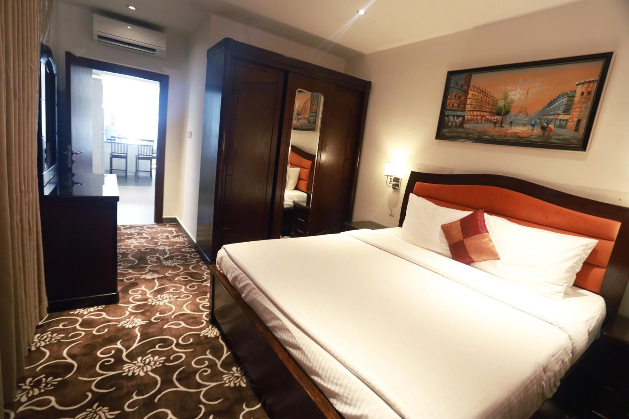 Naylover Hotel Suites 암만 외부 사진